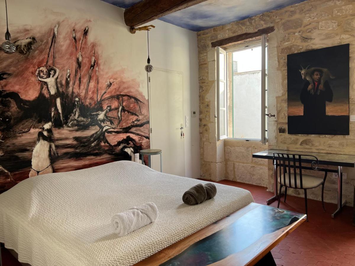 Le Regardeur Bed and Breakfast Saint-Rémy-de-Provence Εξωτερικό φωτογραφία