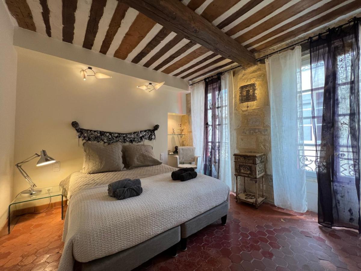 Le Regardeur Bed and Breakfast Saint-Rémy-de-Provence Εξωτερικό φωτογραφία